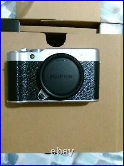Fujifilm x 10 Digital camera with xc16 50 lens colour black and silve