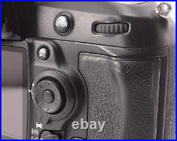 Nikon D3X 24.5MP Digital SLR DSLR Camera Black (Body only) 166,534 shots