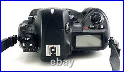 Nikon D D2X 12.4MP Digital SLR Camera Body with MH21 charger and Battery