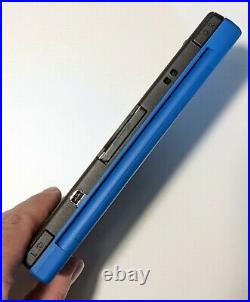Nintendo DSi XL Midnight Blue + 1 game + travel case